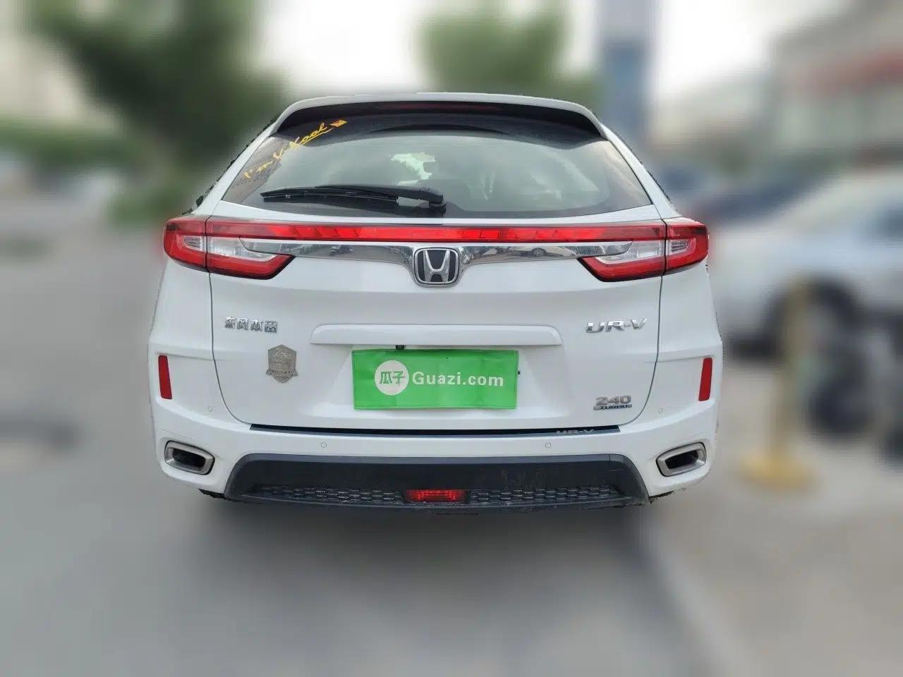 Honda UR-V 2017 240TURBO Two-Wheel Drive Luxury Edition China V — миниатюра 5