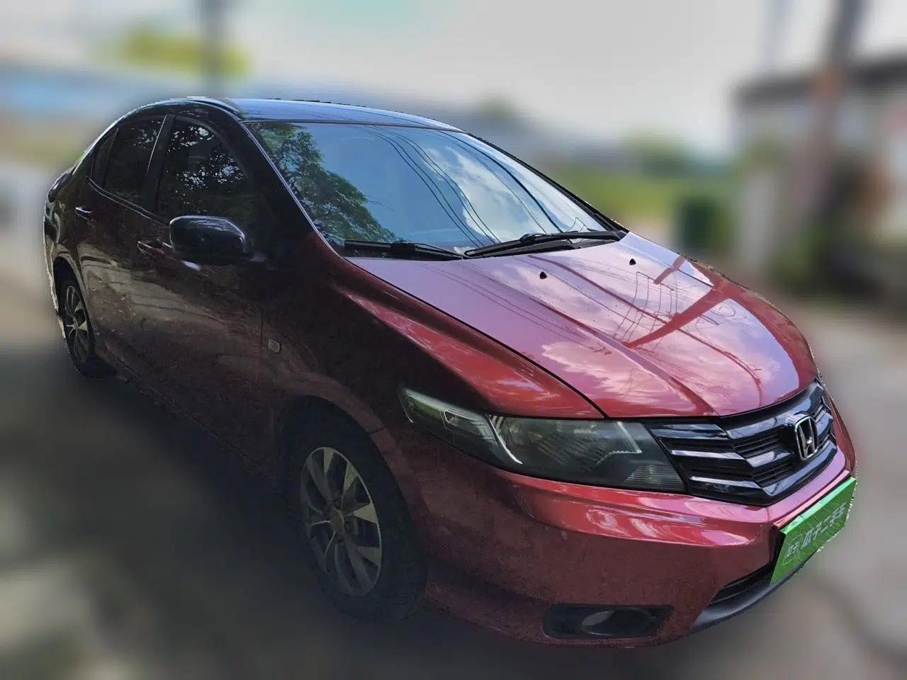 Honda City Classic 2012 1.5L manual Comfort version — миниатюра 3