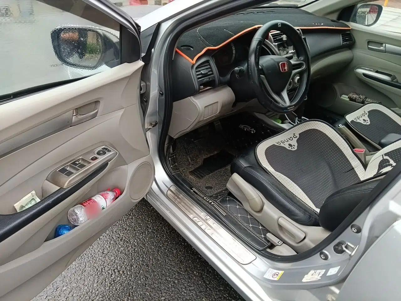 Honda City Classic 2008 1.5L Automatic Elite Edition — миниатюра 16