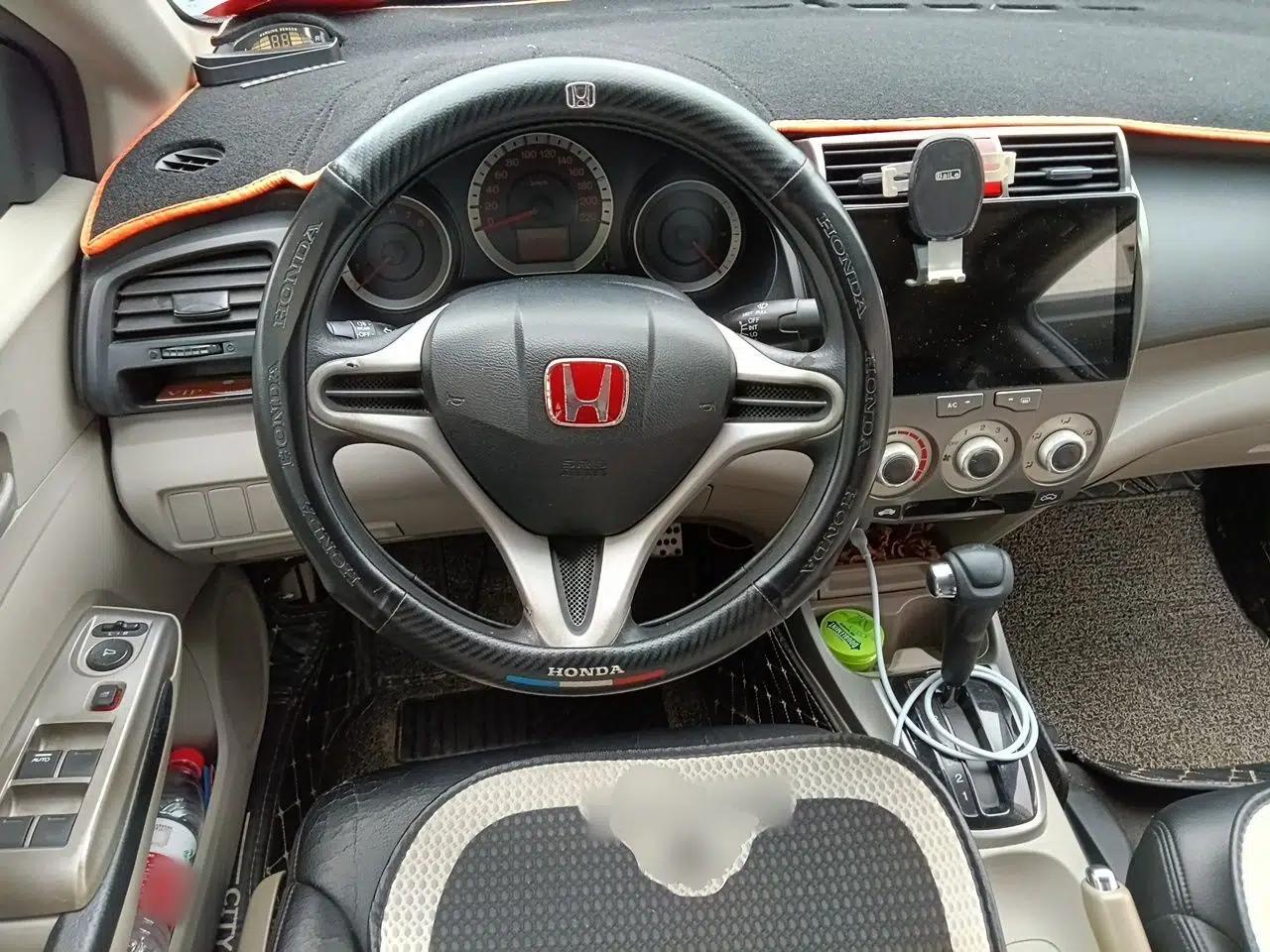 Honda City Classic 2008 1.5L Automatic Elite Edition — миниатюра 10
