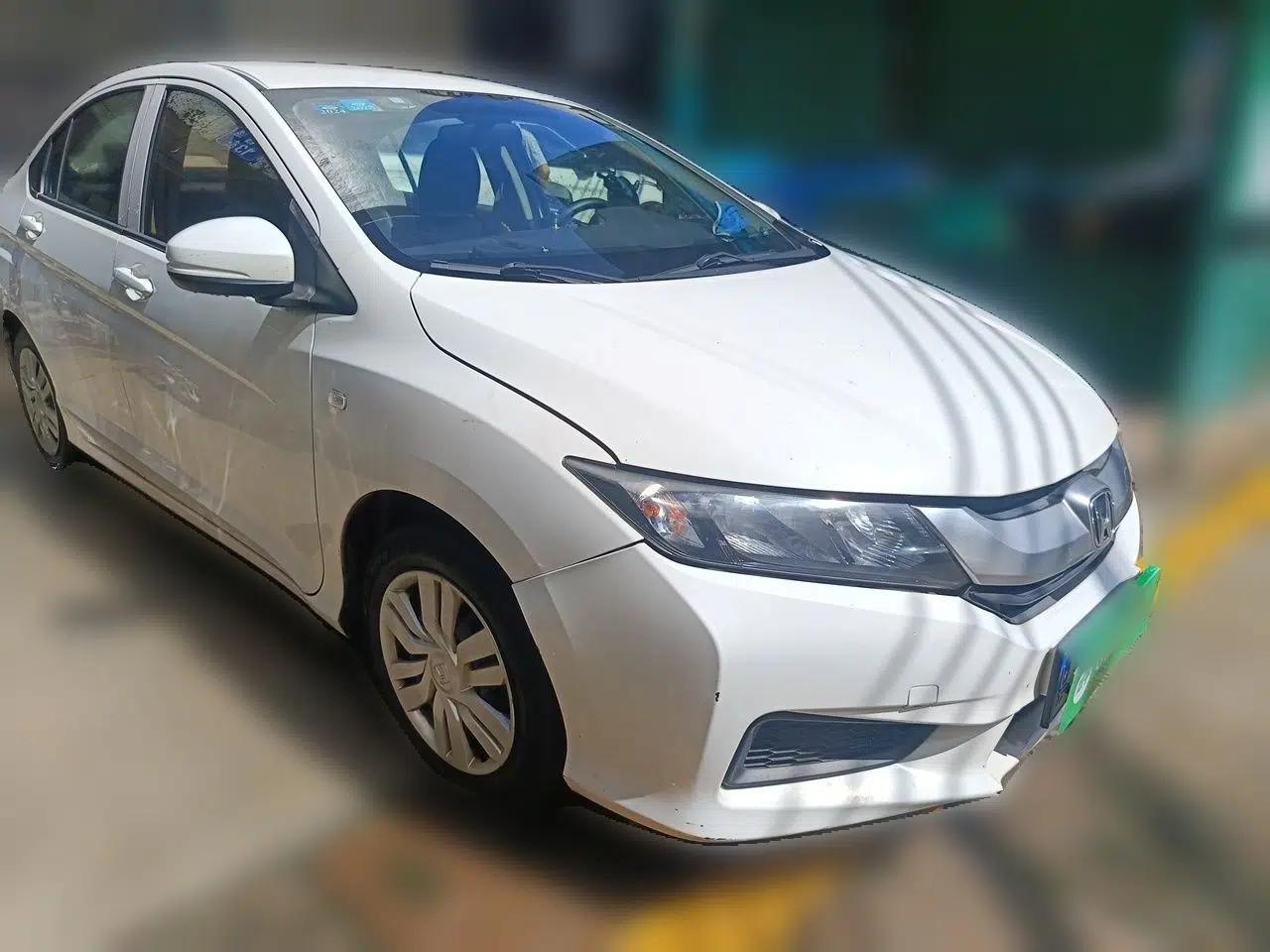 Honda City 2015 1.5L manual Comfort version — миниатюра 3
