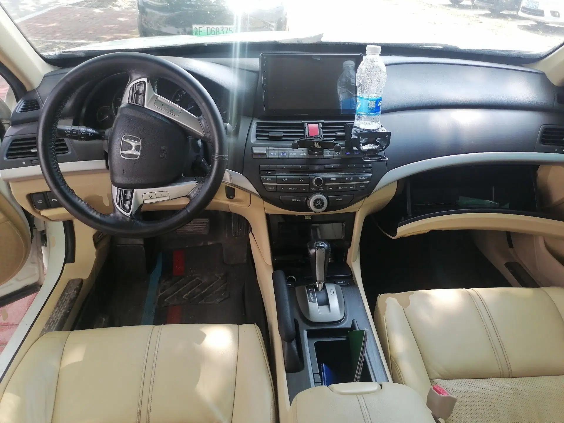 Honda Crosstour 2012 2.4L Luxury Edition — миниатюра 9
