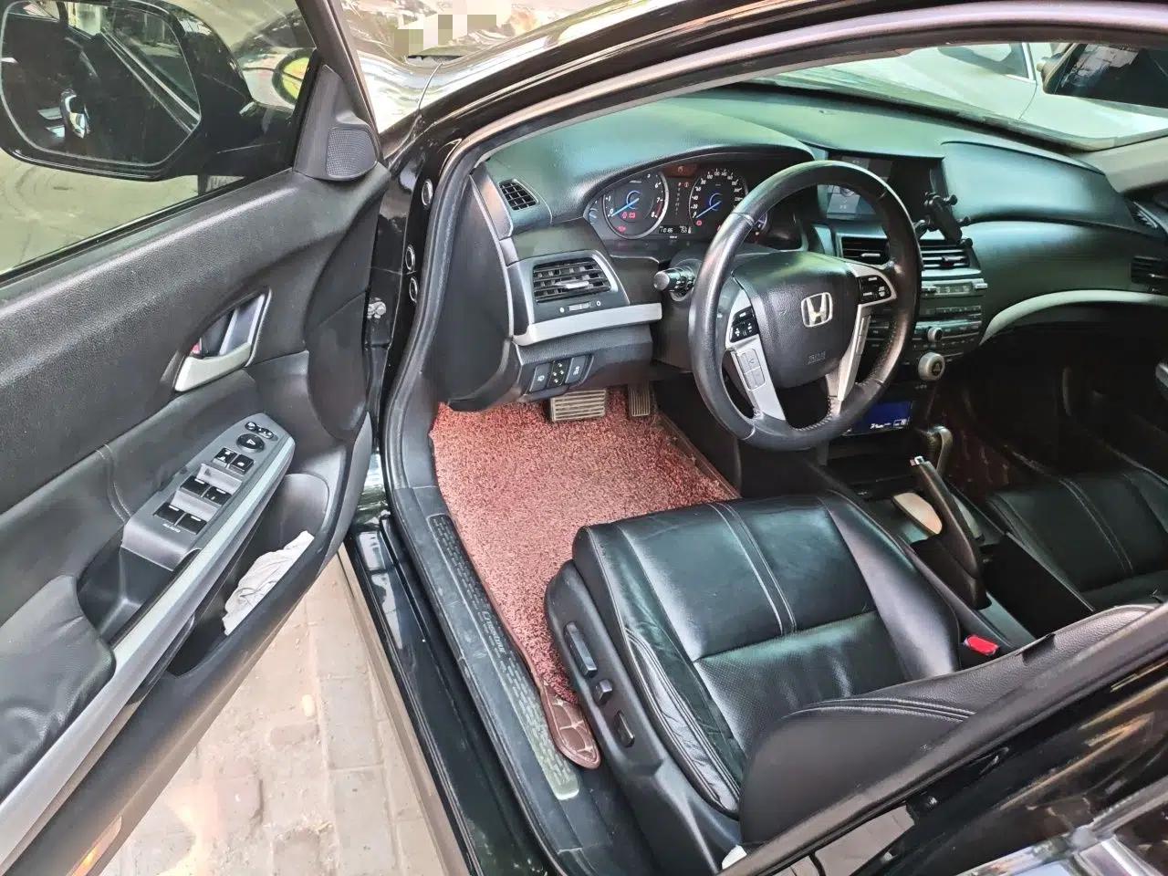 Honda Crosstour 2012 2.4L Luxury Edition — миниатюра 16