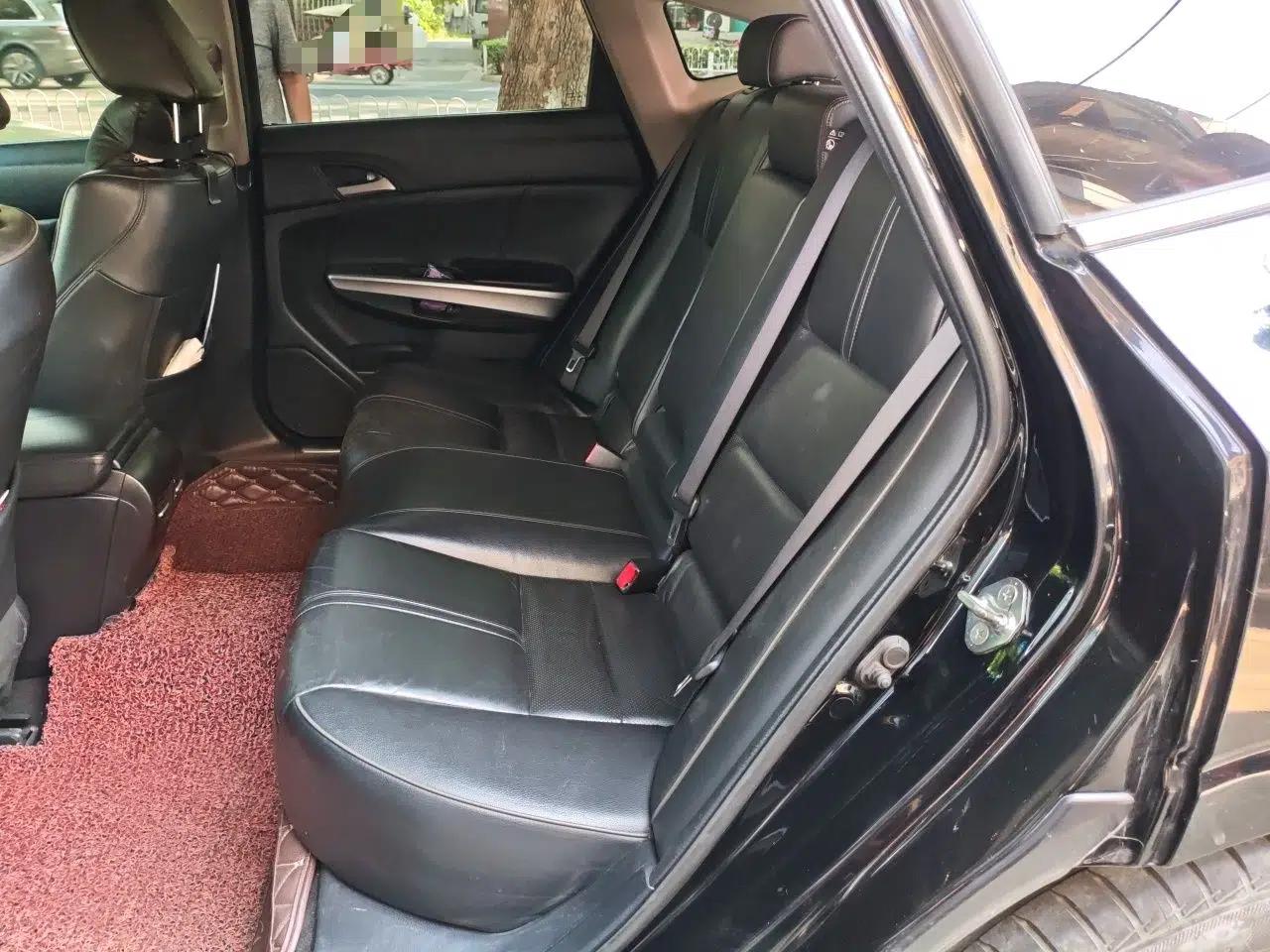Honda Crosstour 2012 2.4L Luxury Edition — миниатюра 17