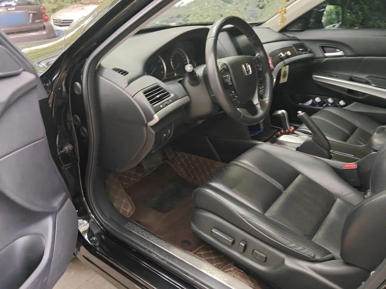 Honda Crosstour 2014 2.4L Luxury Edition — миниатюра 16