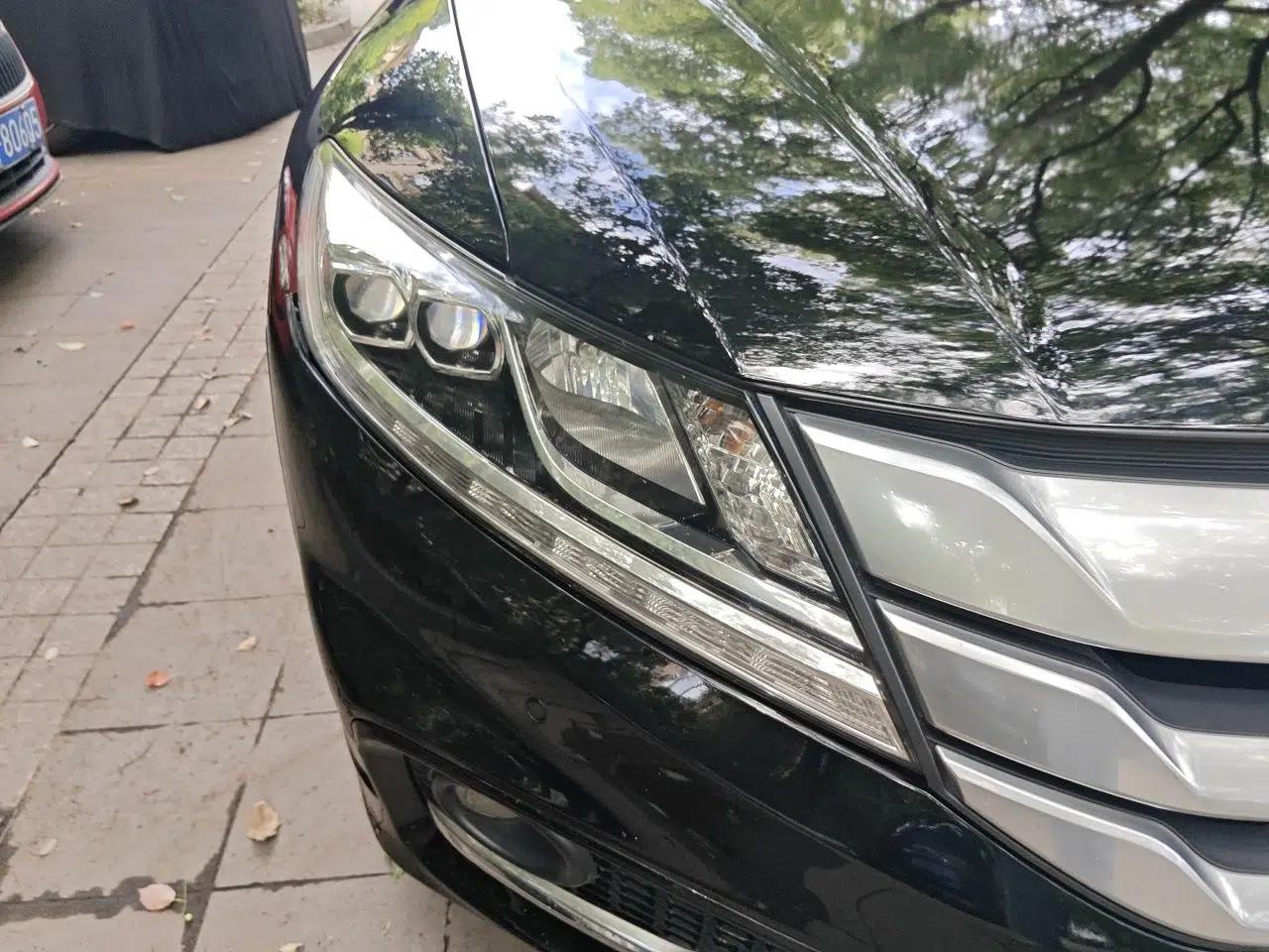 Honda Crosstour 2014 2.4L Luxury Edition — миниатюра 7