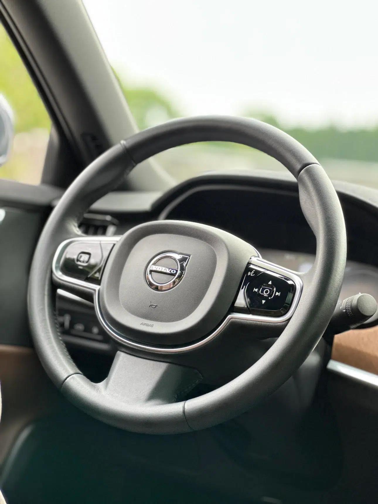 2021 Volvo S90 PHEV T8 E-Drive Hybrid Smart Luxury Edition — миниатюра 9