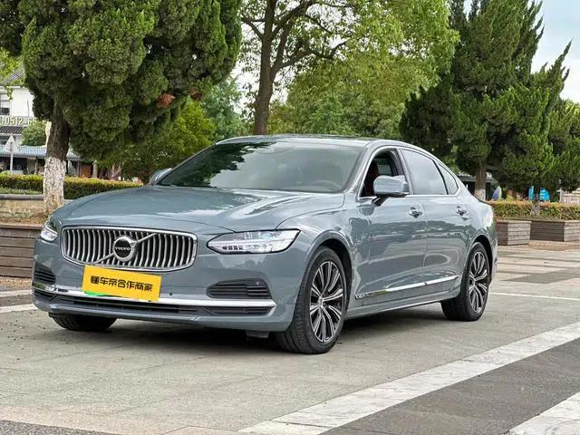 2021 Volvo S90 PHEV T8 E-Drive Hybrid Smart Luxury Edition