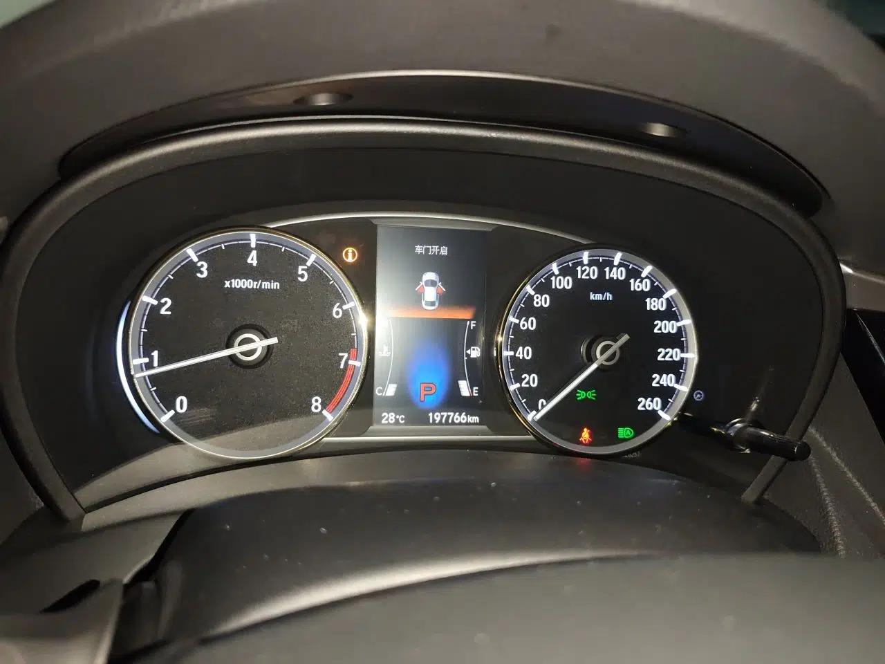 Honda Spirior 2015 2.4L Prestige Edition — миниатюра 11