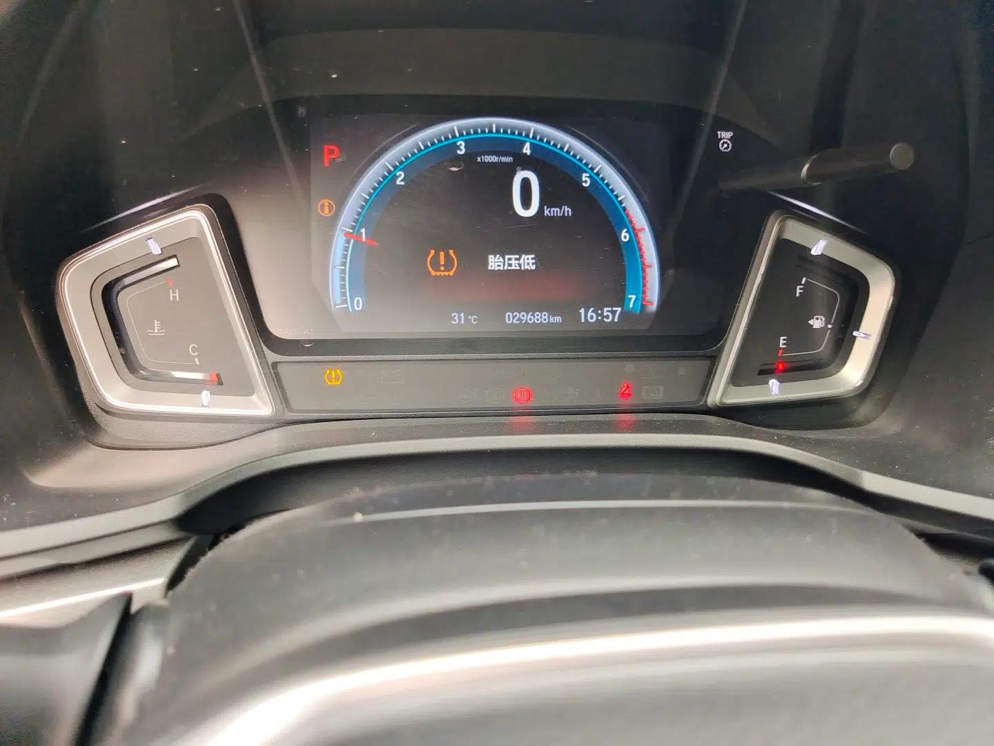 Honda Envix 2022 180TURBO CVT Enjoy Edition — миниатюра 12