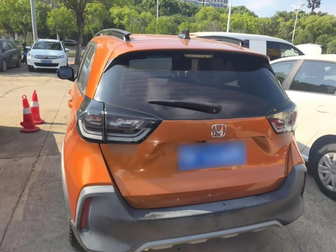 Honda LIFE 2021 1.5L CVT CRO-SS Fun Edition — миниатюра 5