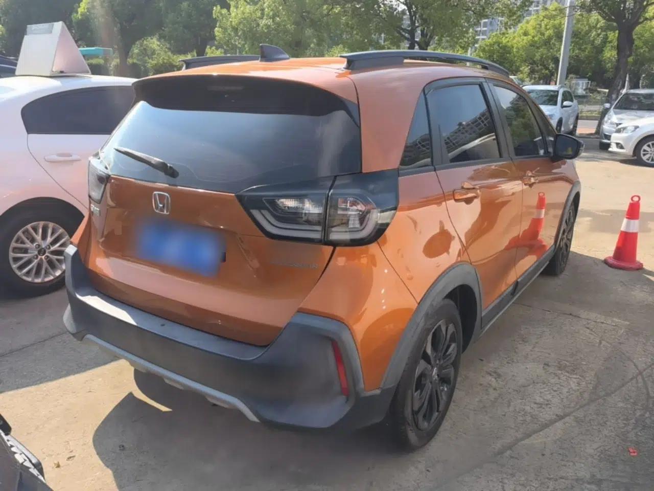 Honda LIFE 2021 1.5L CVT CRO-SS Fun Edition — миниатюра 6