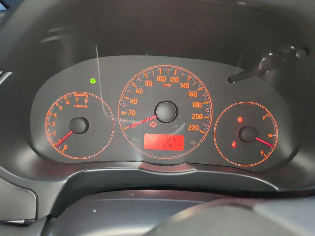Honda Greiz 2016 1.5L CVT Classic Edition — миниатюра 11