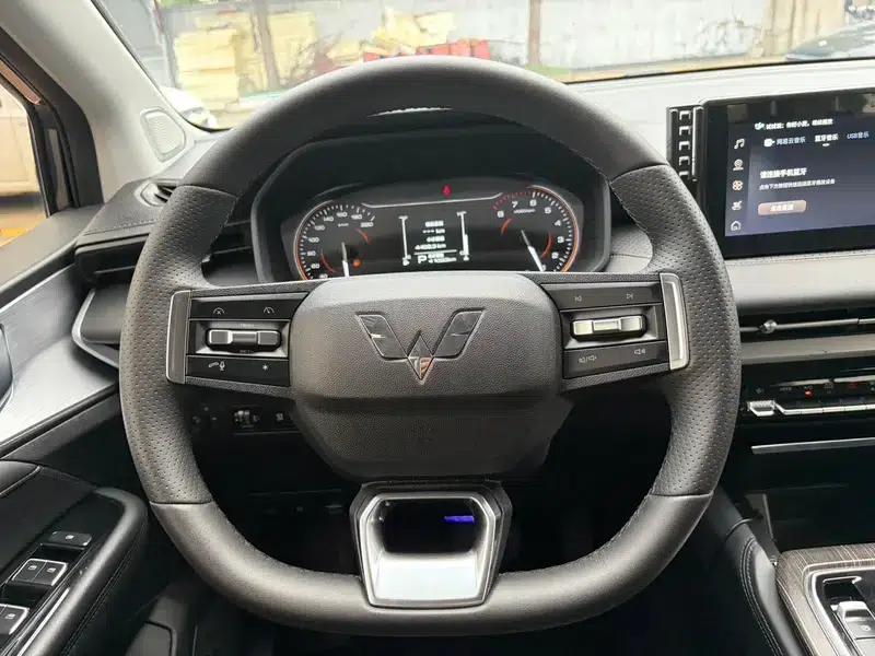 Wuling Jiachen 2022 1.5T CVT Premium Flagship Edition — миниатюра 16