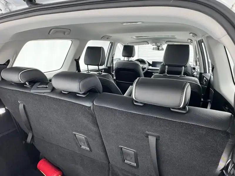 Wuling Jiachen 2022 1.5L Manual Enjoyment Elite Edition — миниатюра 8