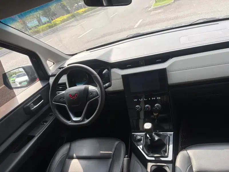 Wuling Journey 2021 1.5T Manual Deluxe Edition — миниатюра 10