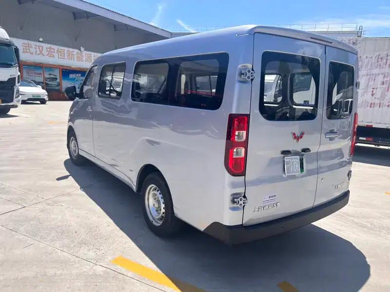 Wuling Yangguang 2024 Model 300km Comfort Bus Version 60kW — миниатюра 4