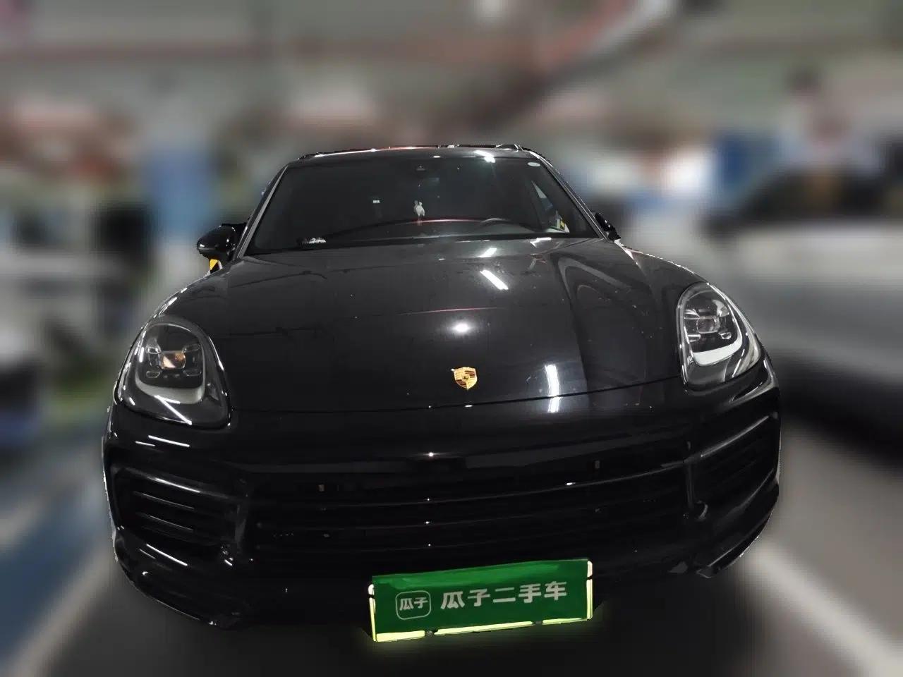 Porsche Cayenne E-Hybrid 2021 Cayenne E-Hybrid 2.0T — миниатюра 2