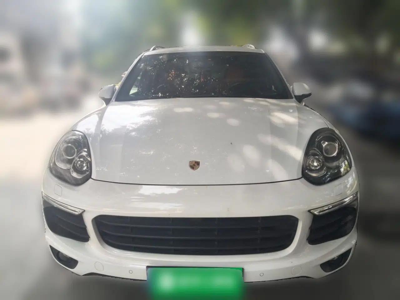 Porsche Cayenne E-Hybrid 2015 Cayenne S E-Hybrid 3.0T — миниатюра 2