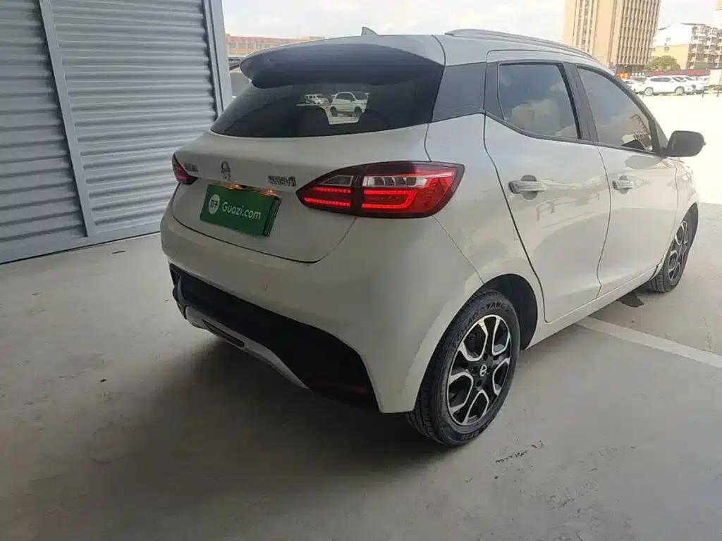 Yizhi EV3 2019 Cool Run Edition — миниатюра 7