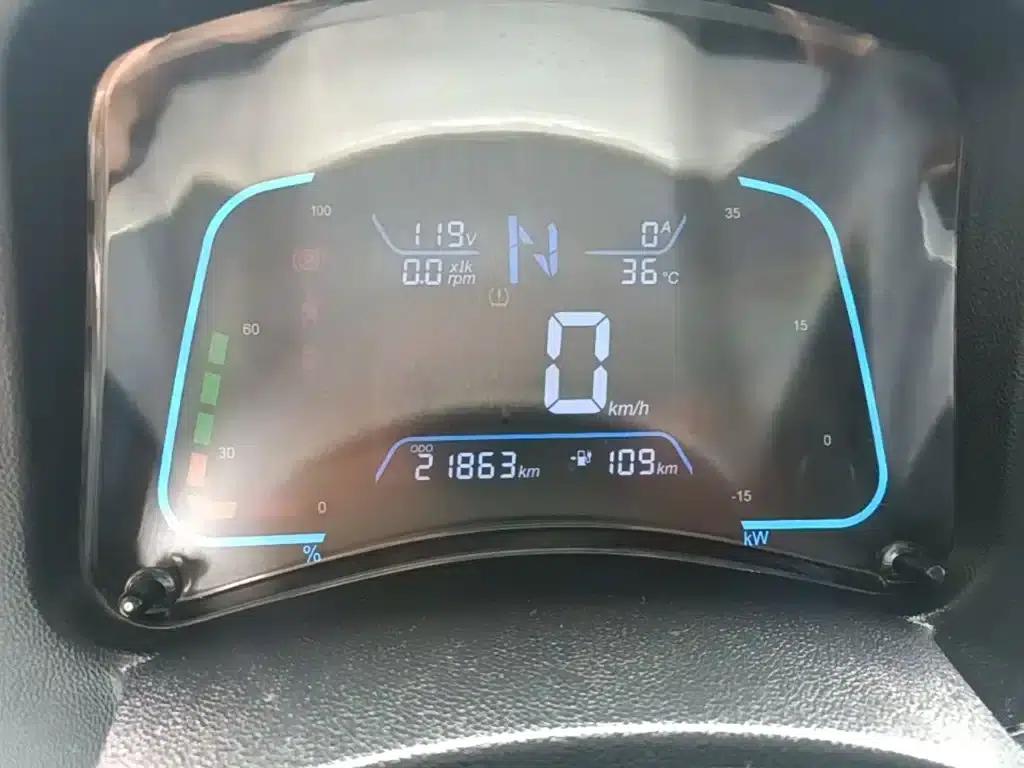 Yizhi EV2 2022 Heartbeat Edition — миниатюра 12