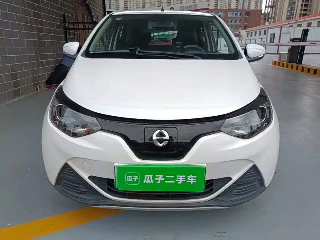 Yizhi EV2 2022 Heartbeat Edition — миниатюра 3