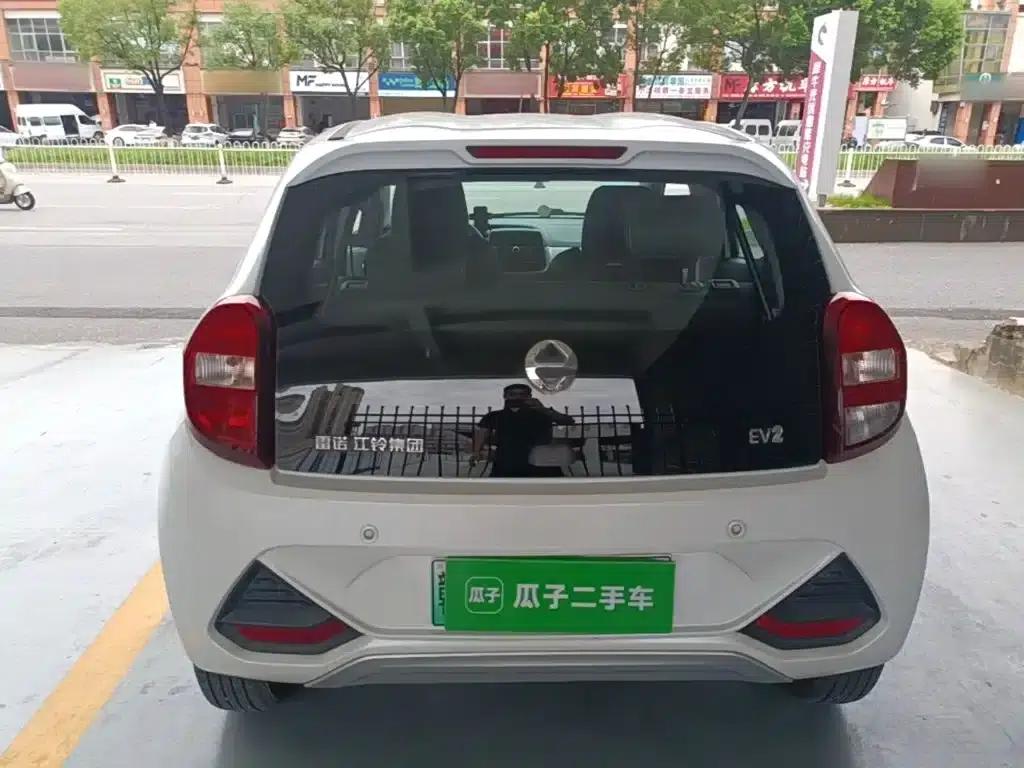 Yizhi EV2 2022 Heartbeat Edition — миниатюра 6