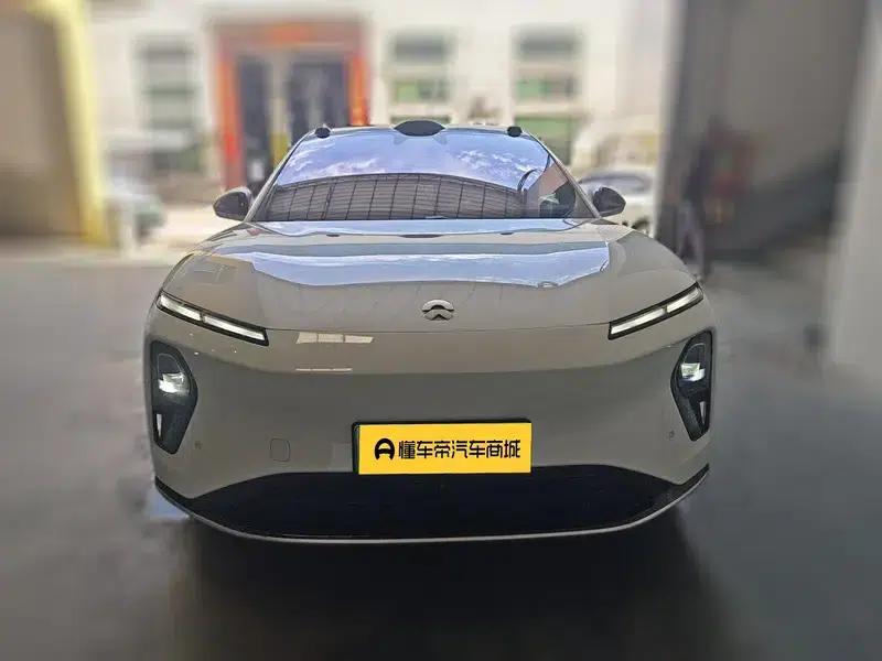 NIO ET9 2025 Model 102kWh First Edition Limited Edition — миниатюра 2