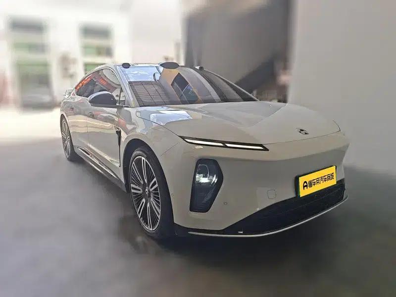 NIO ET9 2025 Model 102kWh First Edition Limited Edition — миниатюра 3