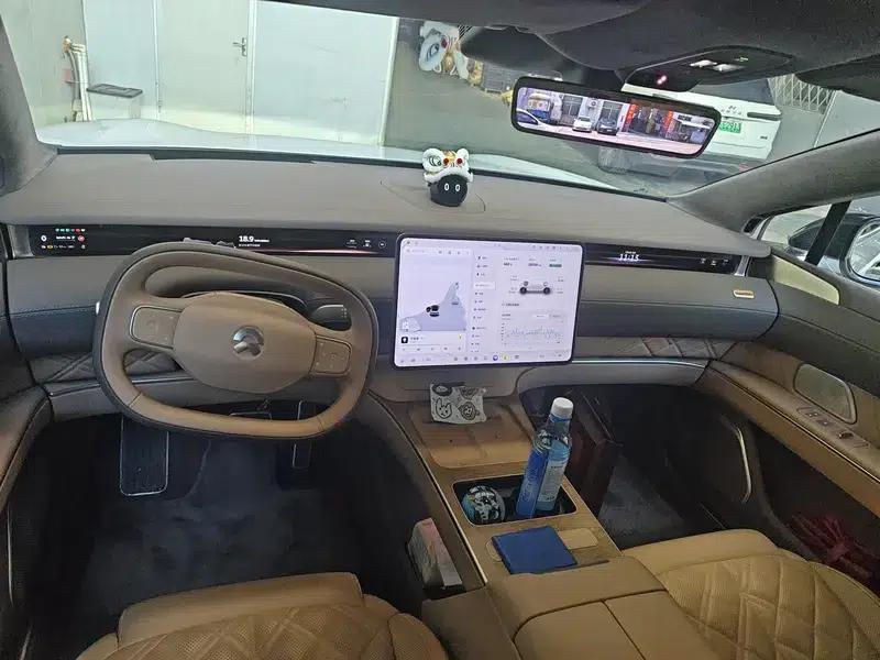 NIO ET9 2025 Model 102kWh First Edition Limited Edition — миниатюра 10