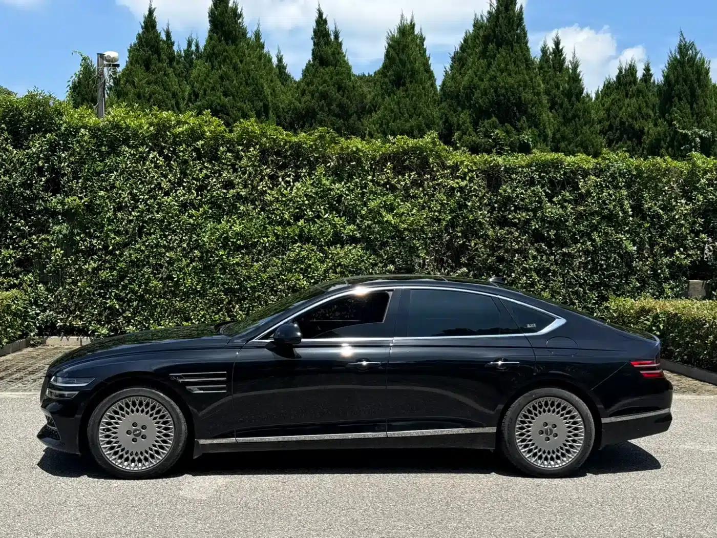 Genesis G80 2023 2.5T AWD Flagship Edition — миниатюра 4