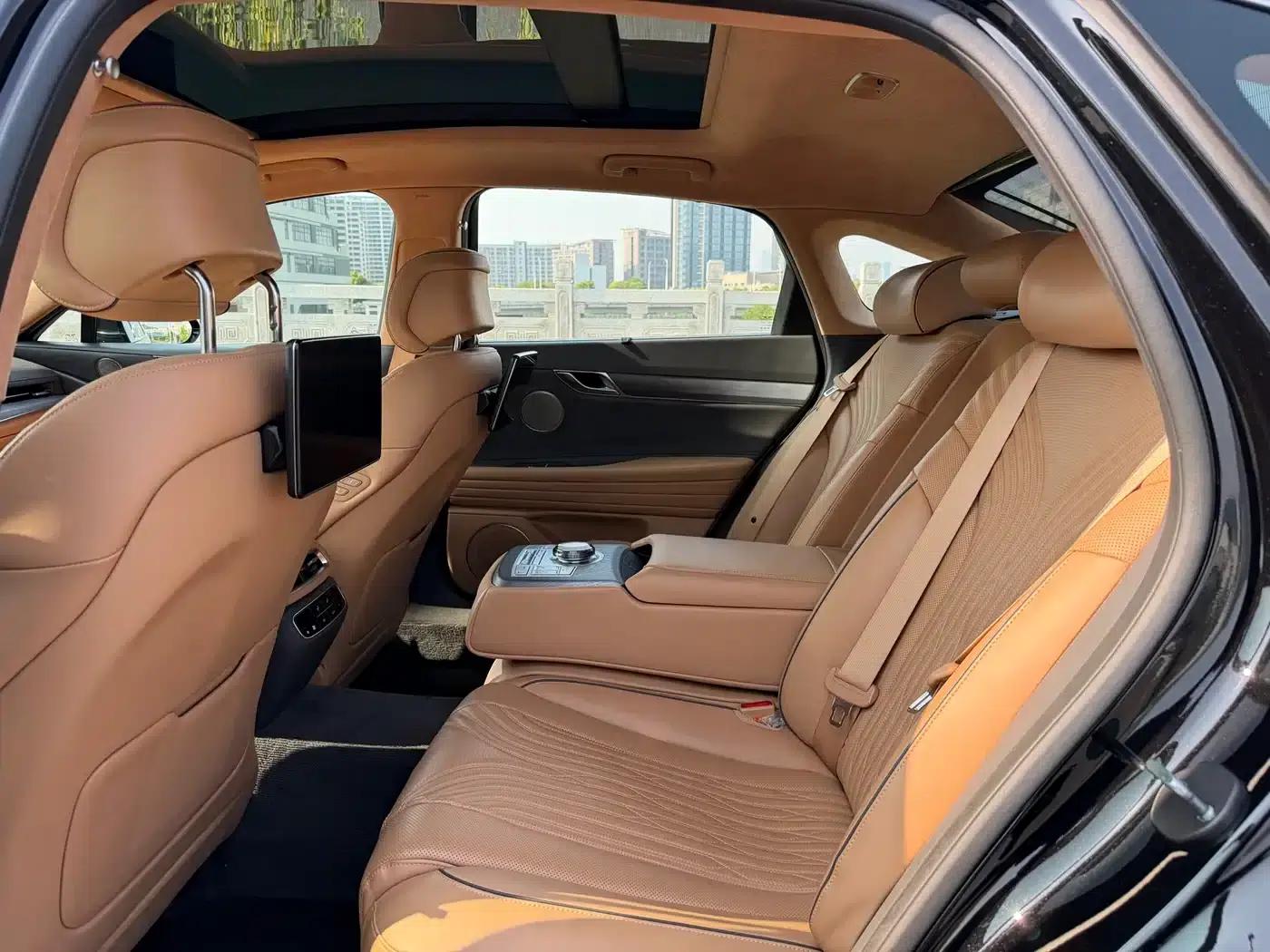 Genesis G80 2023 2.5T Rear-Wheel Drive Flagship Edition — миниатюра 12