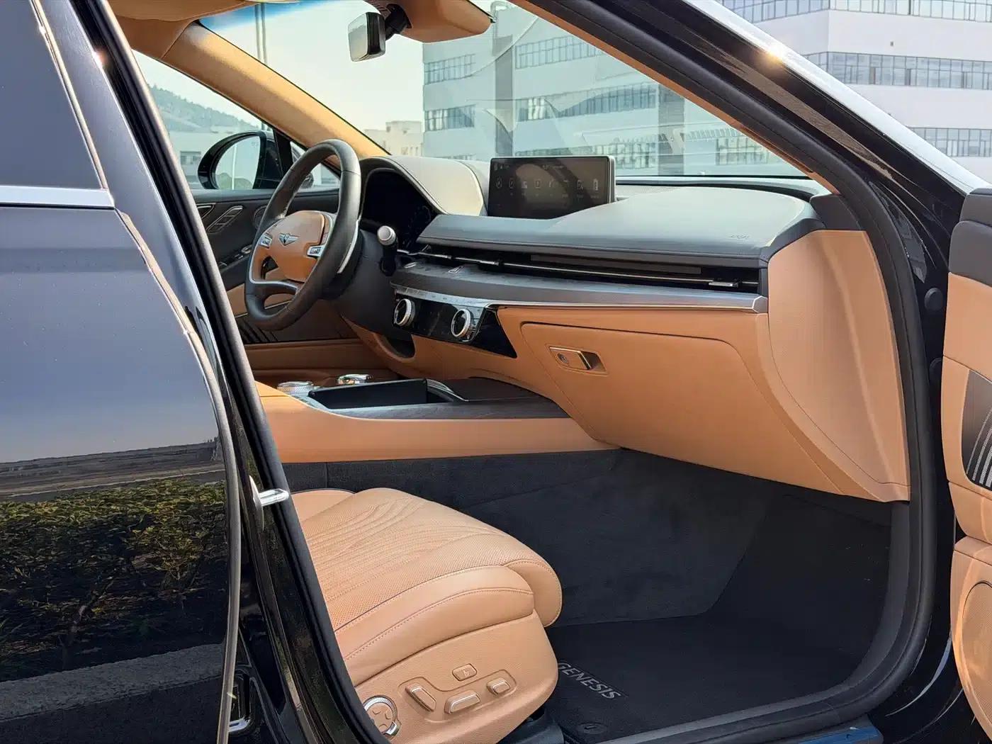 Genesis G80 2023 2.5T Rear-Wheel Drive Flagship Edition — миниатюра 26