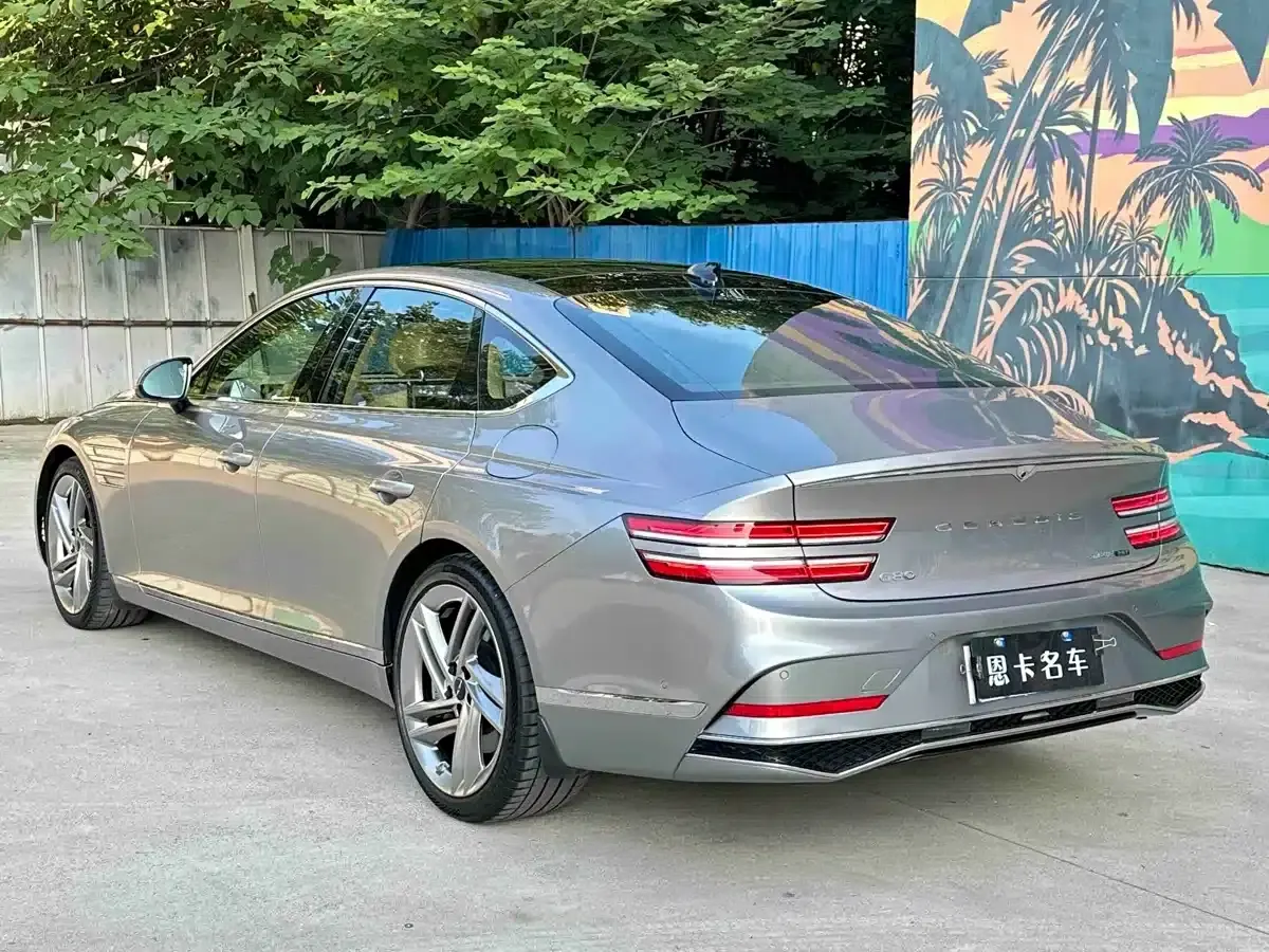 Genesis G80 2024 2.5T AWD Flagship Edition — миниатюра 4
