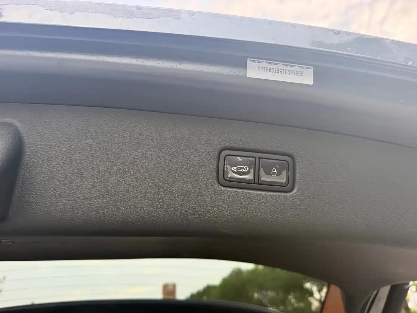 Genesis GV80 2024 2.5T AWD Luxury 5-seater — миниатюра 12