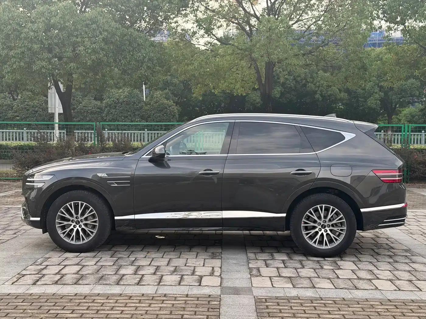 Genesis GV80 2024 2.5T AWD Luxury 5-seater — миниатюра 4