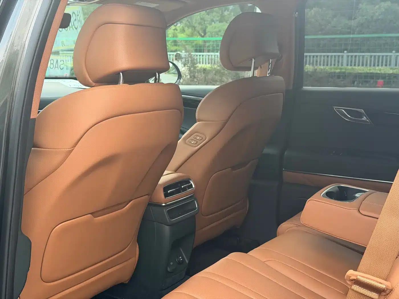Genesis GV80 2024 2.5T AWD Luxury 5-seater — миниатюра 9