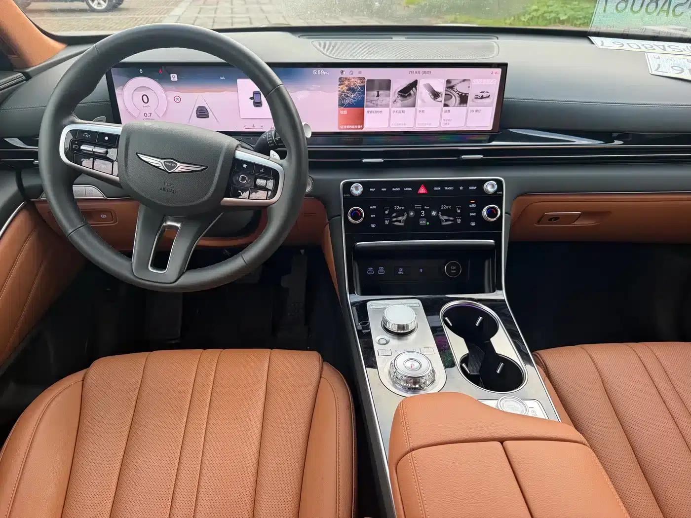 Genesis GV80 2024 2.5T AWD Luxury 5-seater — миниатюра 10