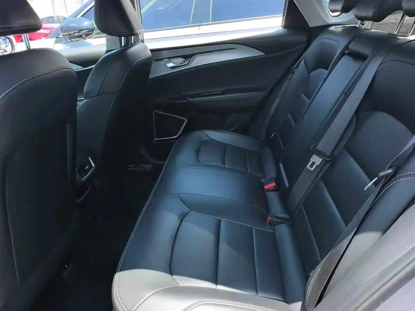 Geely Geometry A 2022 Pro 430KM Travel Edition — миниатюра 12
