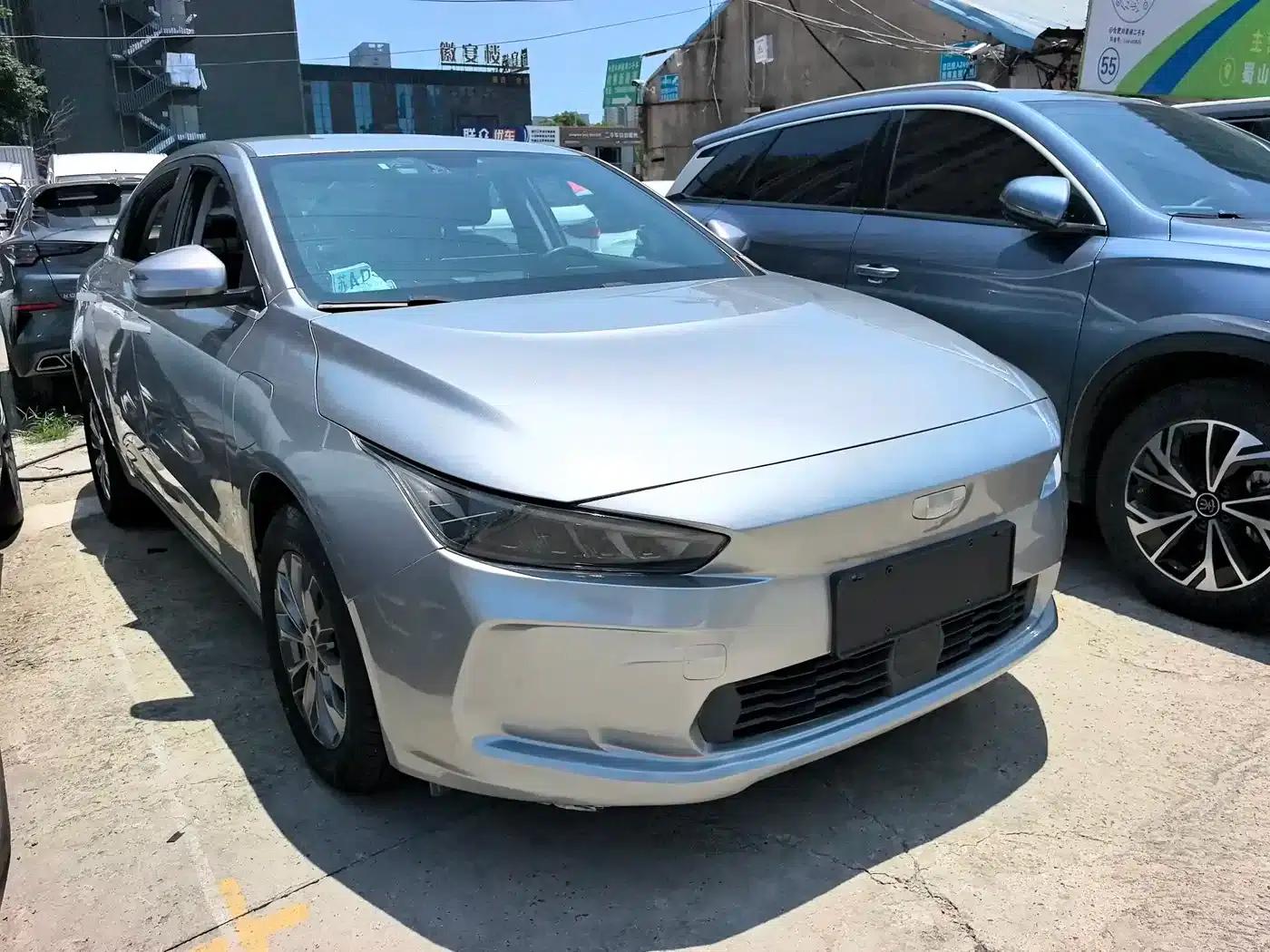 Geely Geometry A 2022 Pro 430KM Travel Edition — миниатюра 3