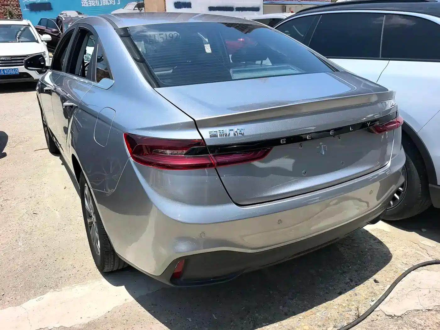 Geely Geometry A 2022 Pro 430KM Travel Edition — миниатюра 6