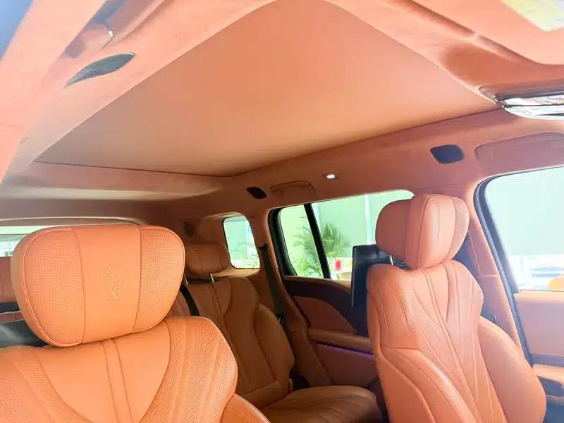 Looking up at the 2023 U8 Luxury Edition — миниатюра 24