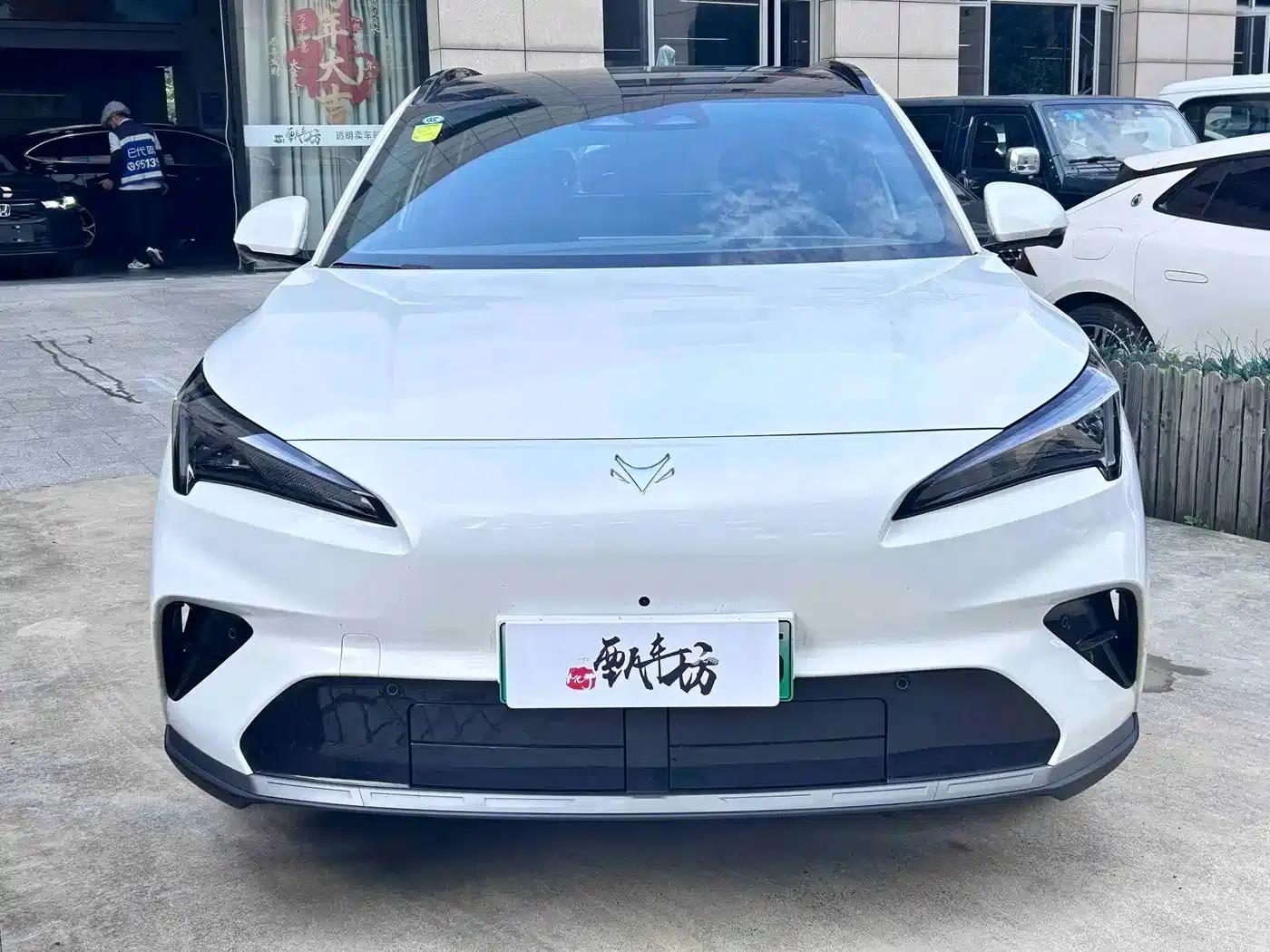 Jihu Alphard T5 2026 Pure Electric 560 Yuanjing Smart Edition — миниатюра 2
