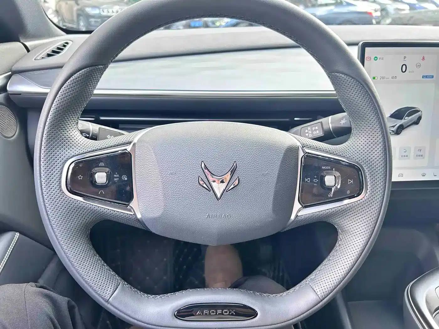 Jihu Alphard T5 2026 Pure Electric 560 Yuanjing Smart Edition — миниатюра 12