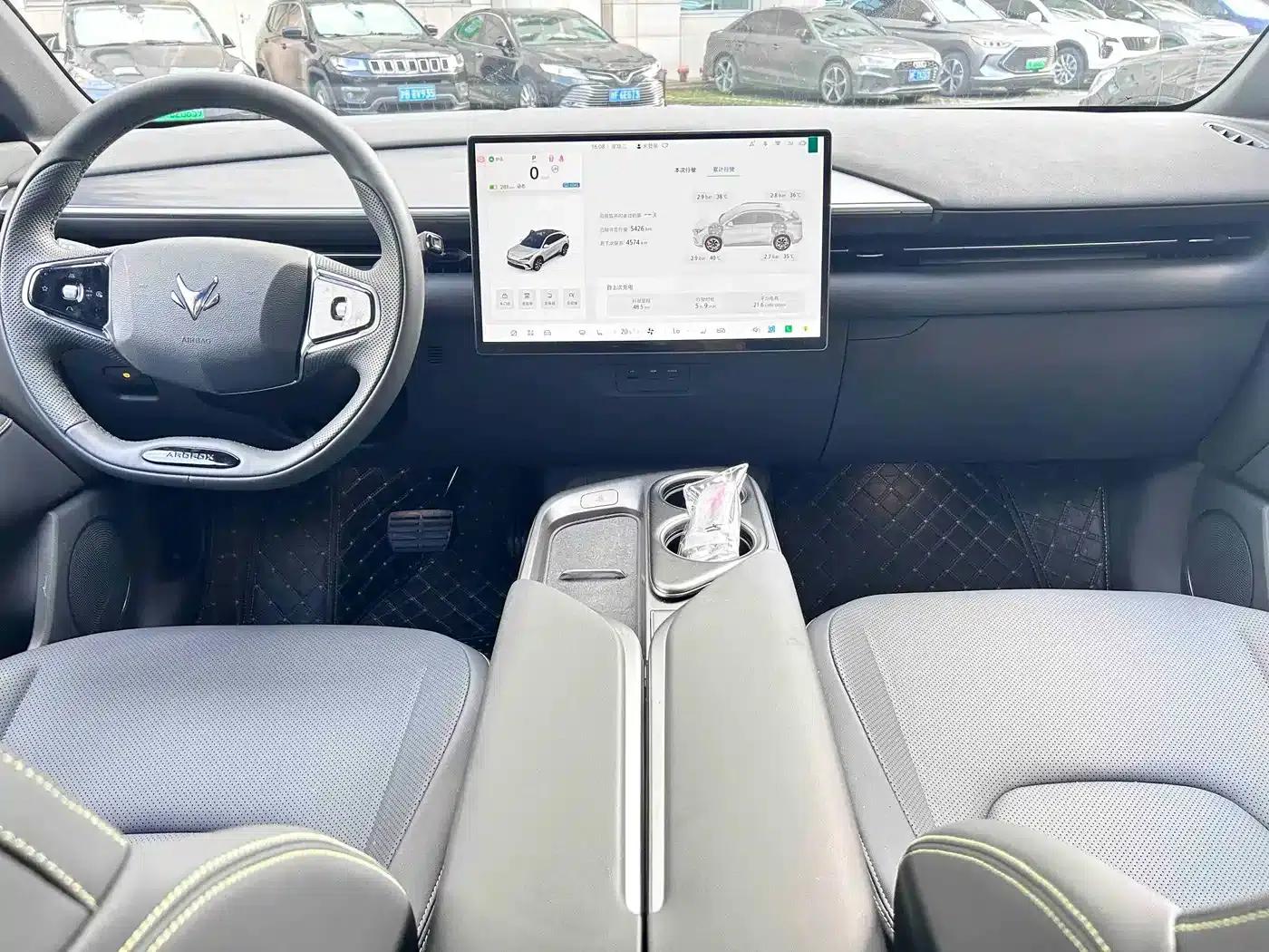 Jihu Alphard T5 2026 Pure Electric 560 Yuanjing Smart Edition — миниатюра 17