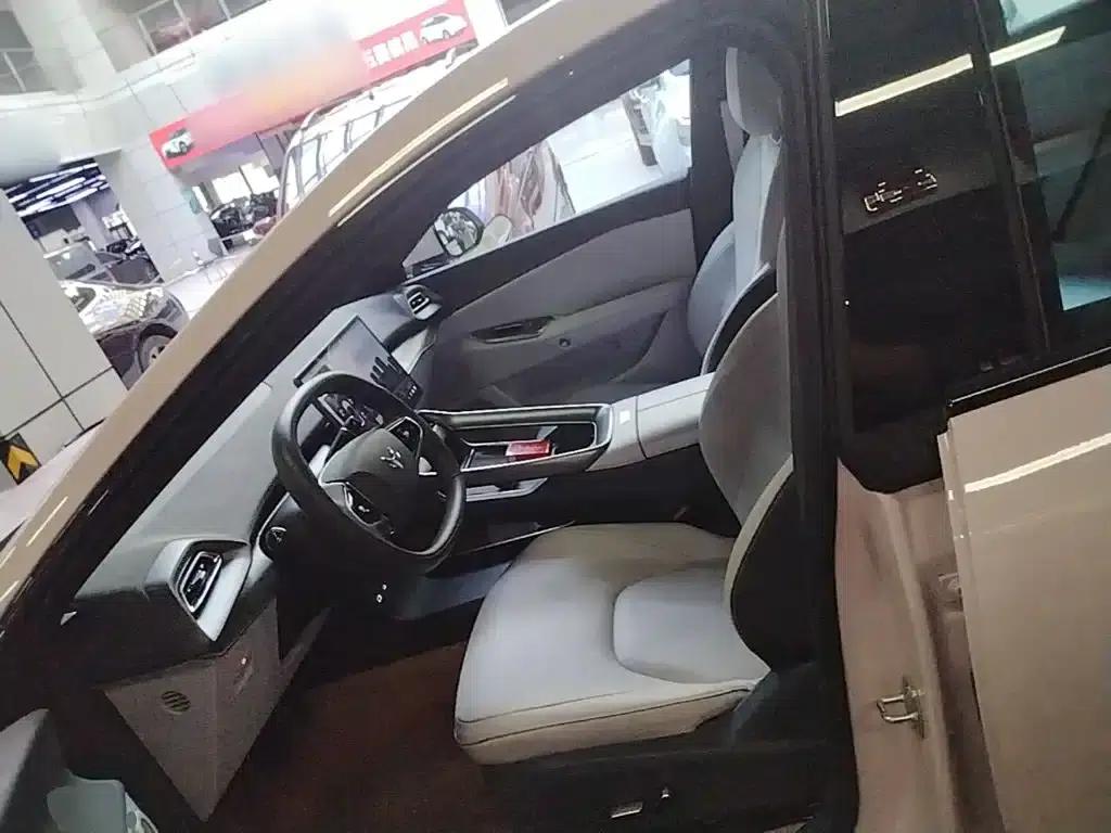 Jihu Alphard S5 2024 Model 560PRO 185kW — миниатюра 16