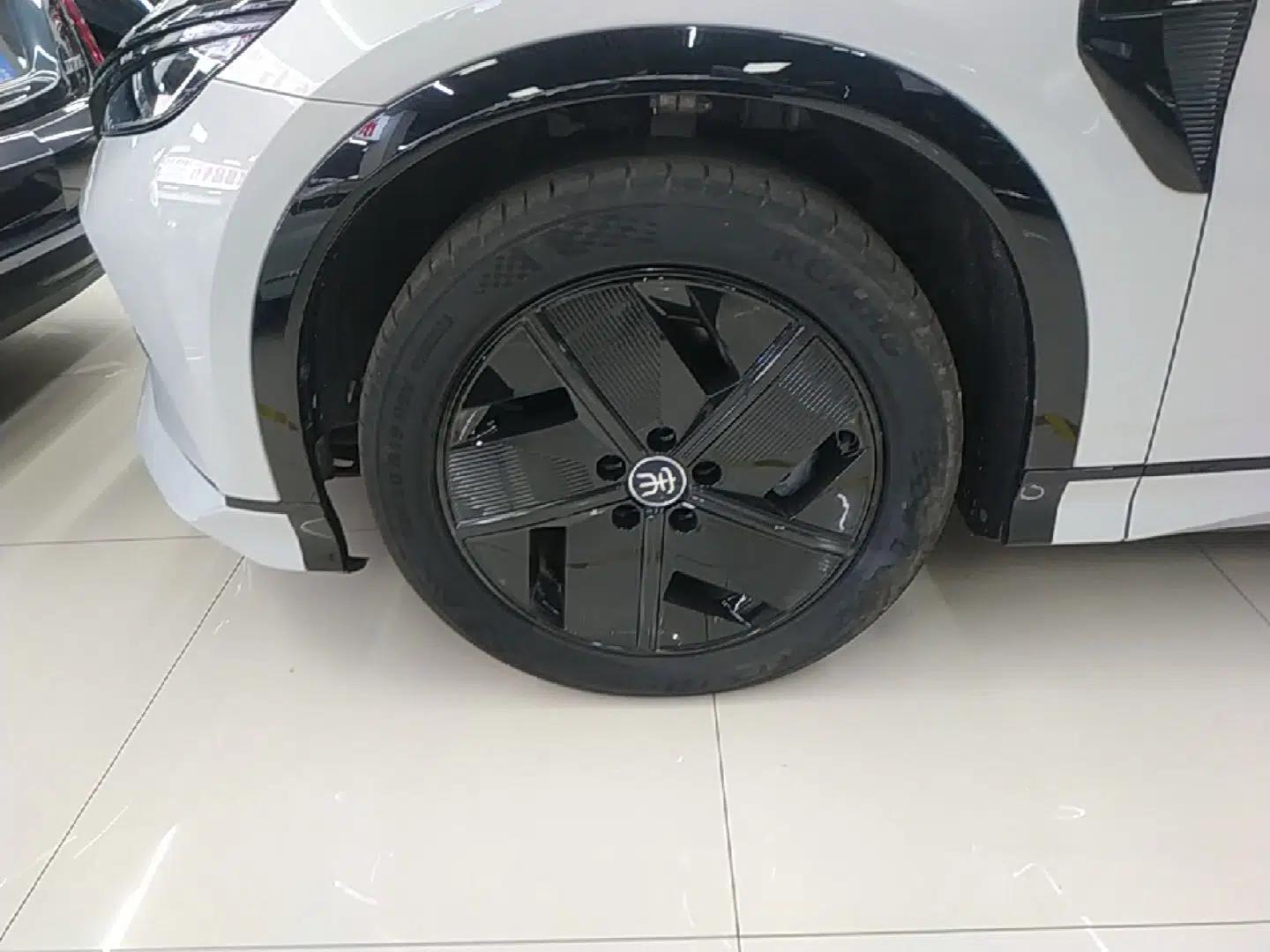 BYD Song L EV 2024 550km Beyond Edition — миниатюра 10