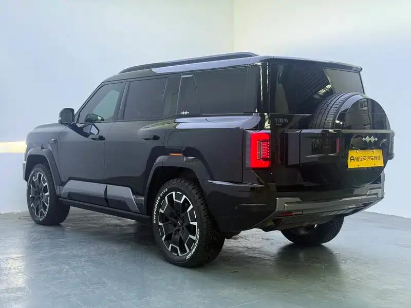 Leopard 8 2025 Smart & Brave Flagship Edition 7-Seater — миниатюра 5