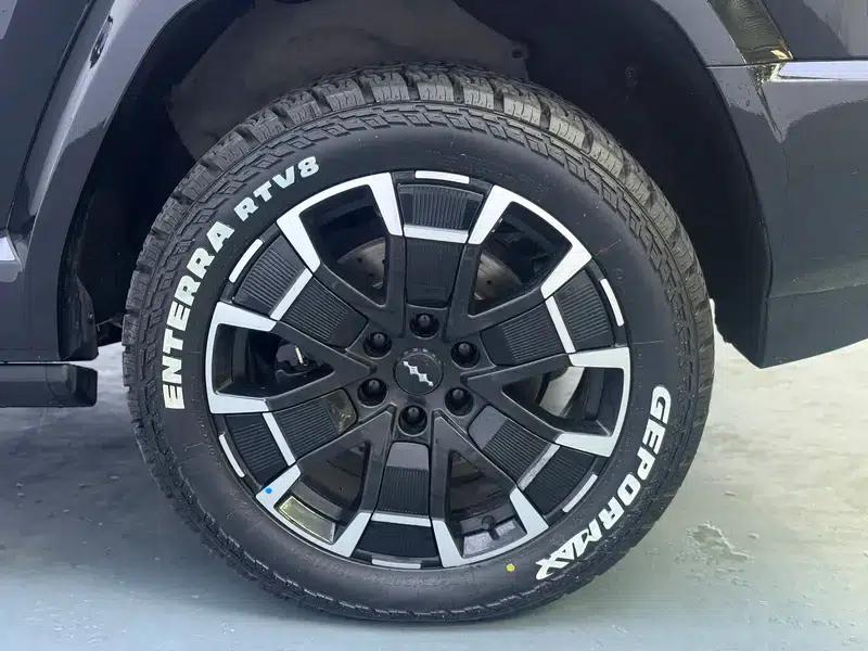 Leopard 8 2025 Smart & Brave Flagship Edition 7-Seater — миниатюра 9