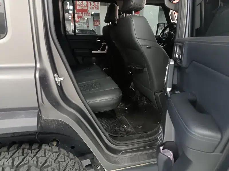 212 T01 2024 Explorer 2.0T — миниатюра 6